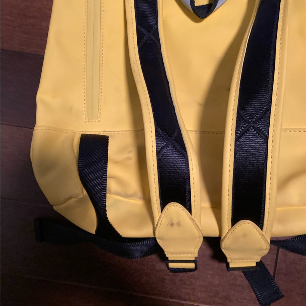 Hunter for Target Yellow Backpack - Picture 7 of 10